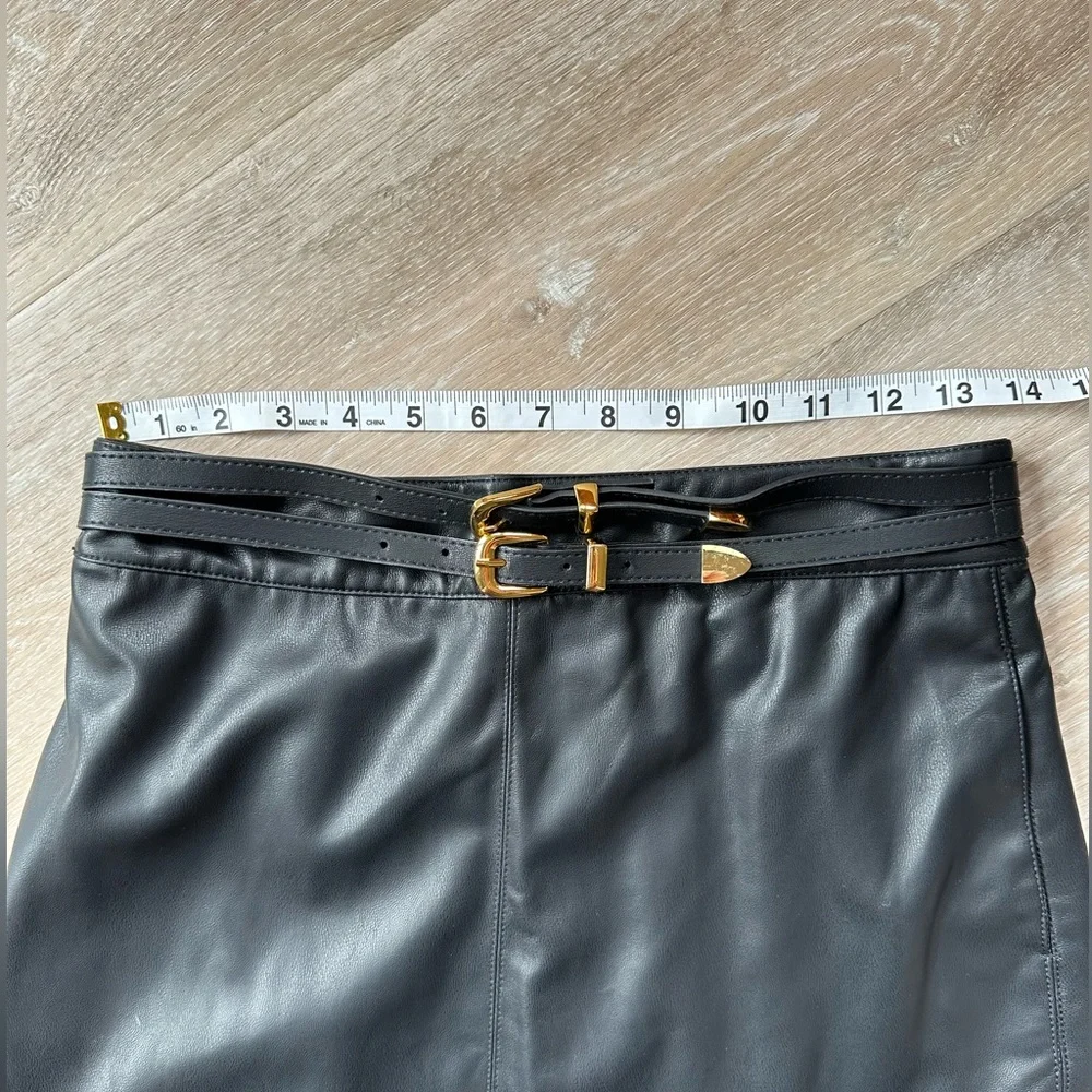 Celine Black Leather Skirt with Double Skinny Gold Belt Used XS-S - Picture 3 of 12